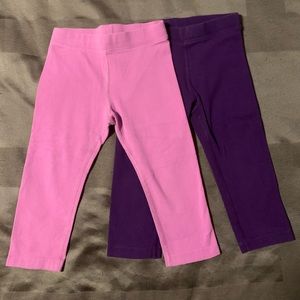 2 pairs of Primary capri leggings